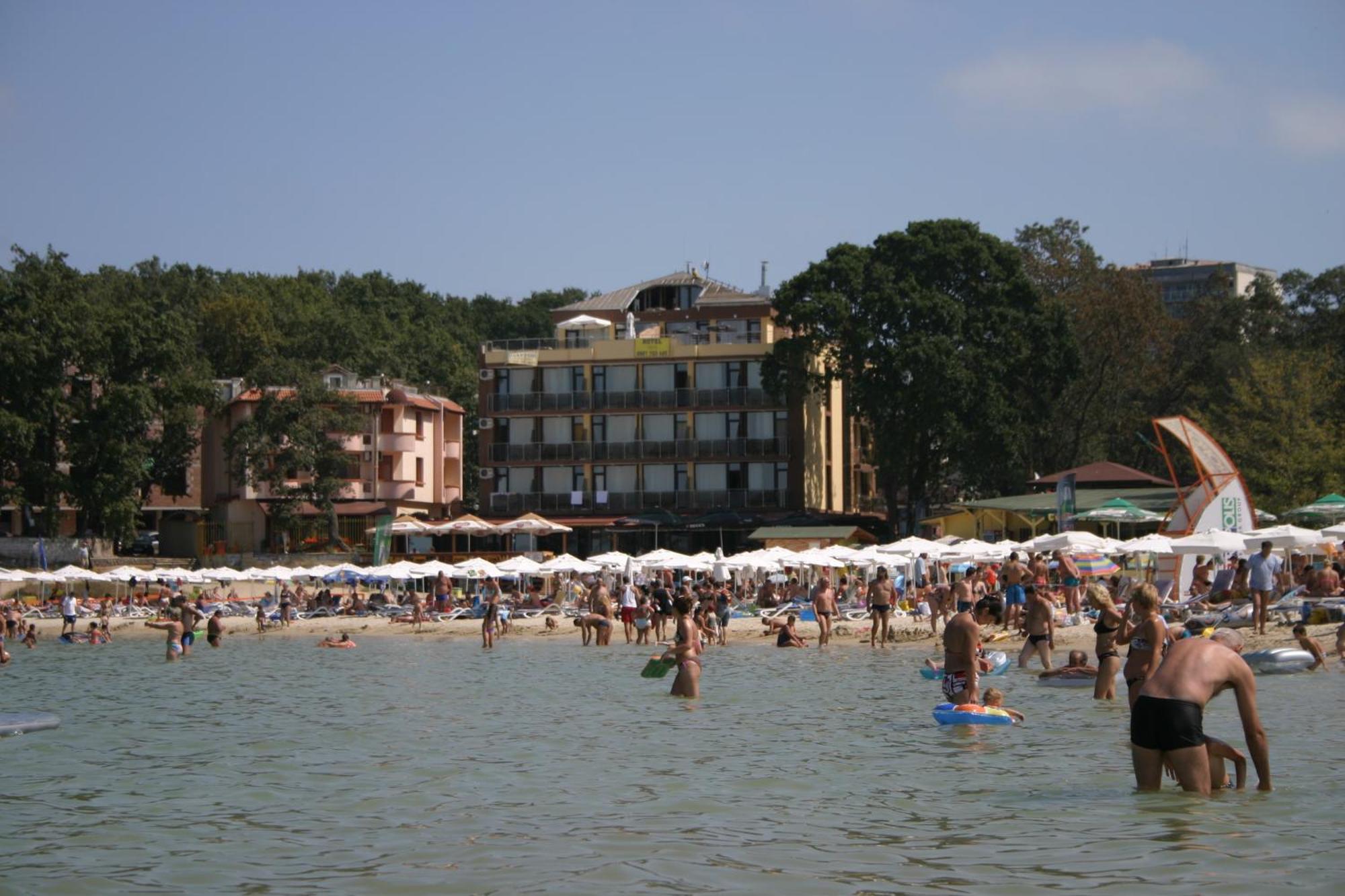 Family Hotel Teos Kiten  Bagian luar foto
