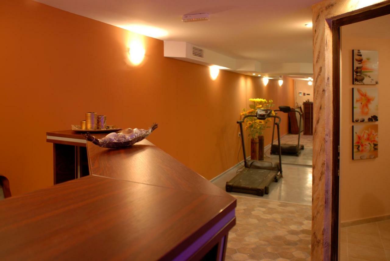 Family Hotel Teos Kiten  Bagian luar foto